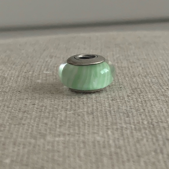 RETIRED Authentic Pandora Green Candy Stripe Murano Charm - Picture 9 of 11